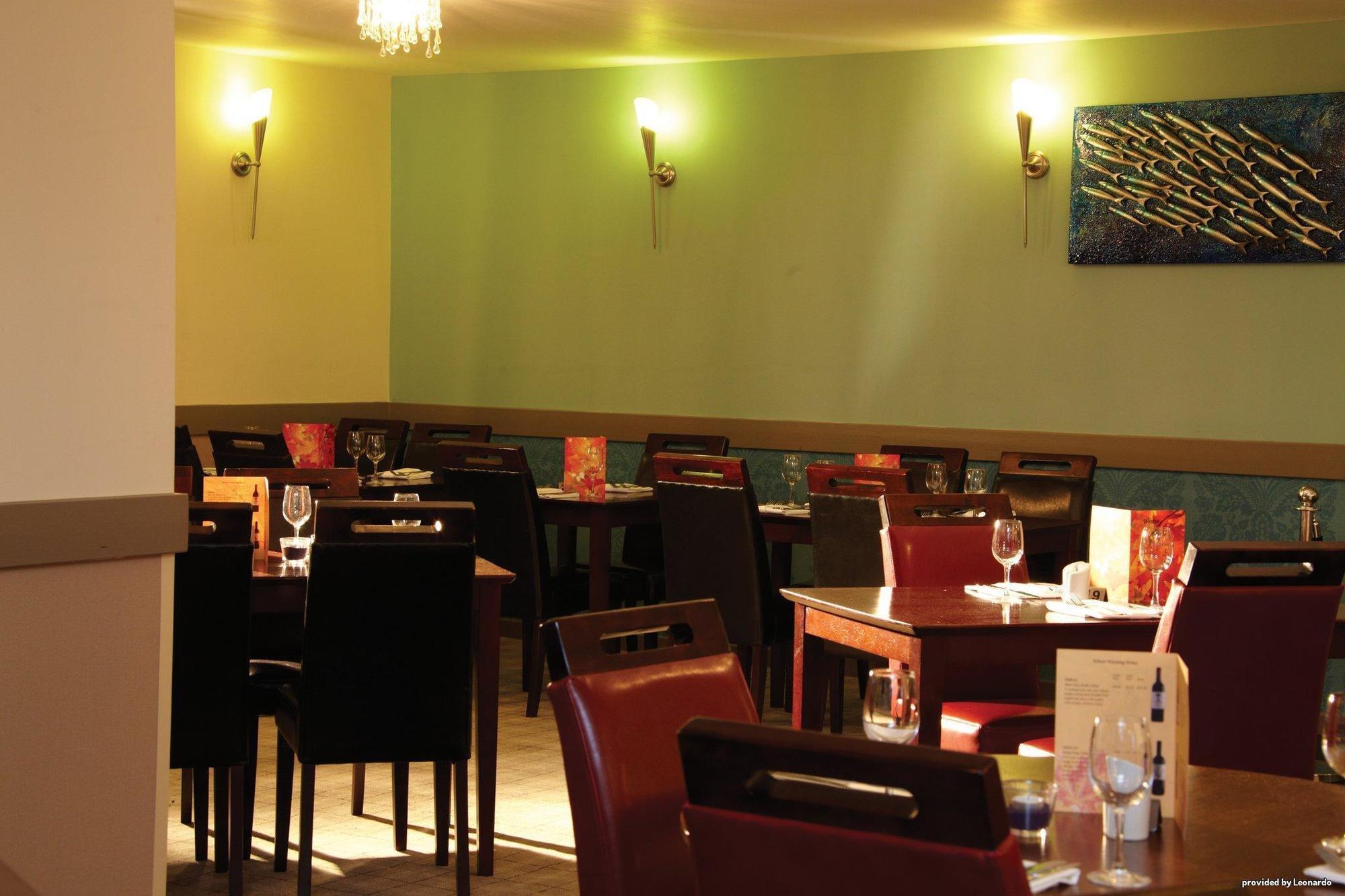 Buchanan Arms Hotel & Leisure, Sure Hotel Collection Drymen Restoran gambar